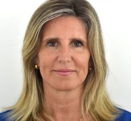 Retrato de Rosina Canavero, Secretaria y Coordinación